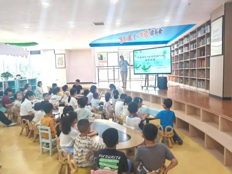 邓小平图书馆“安康端午”非遗竹编风铃亲子活动圆满举行