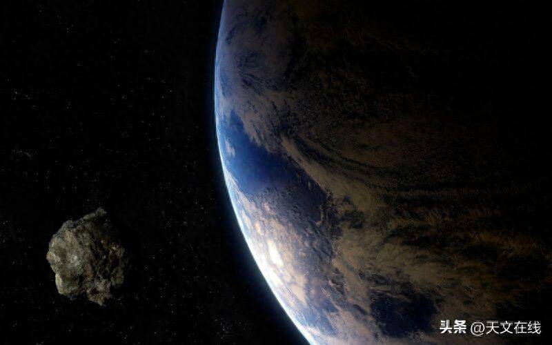 
        大型小行星将安全掠过地球