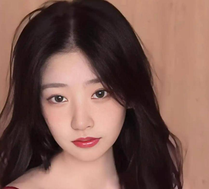 央媒终于出手了！管不住下半身的黄一鸣被女儿撕下仅剩的体面