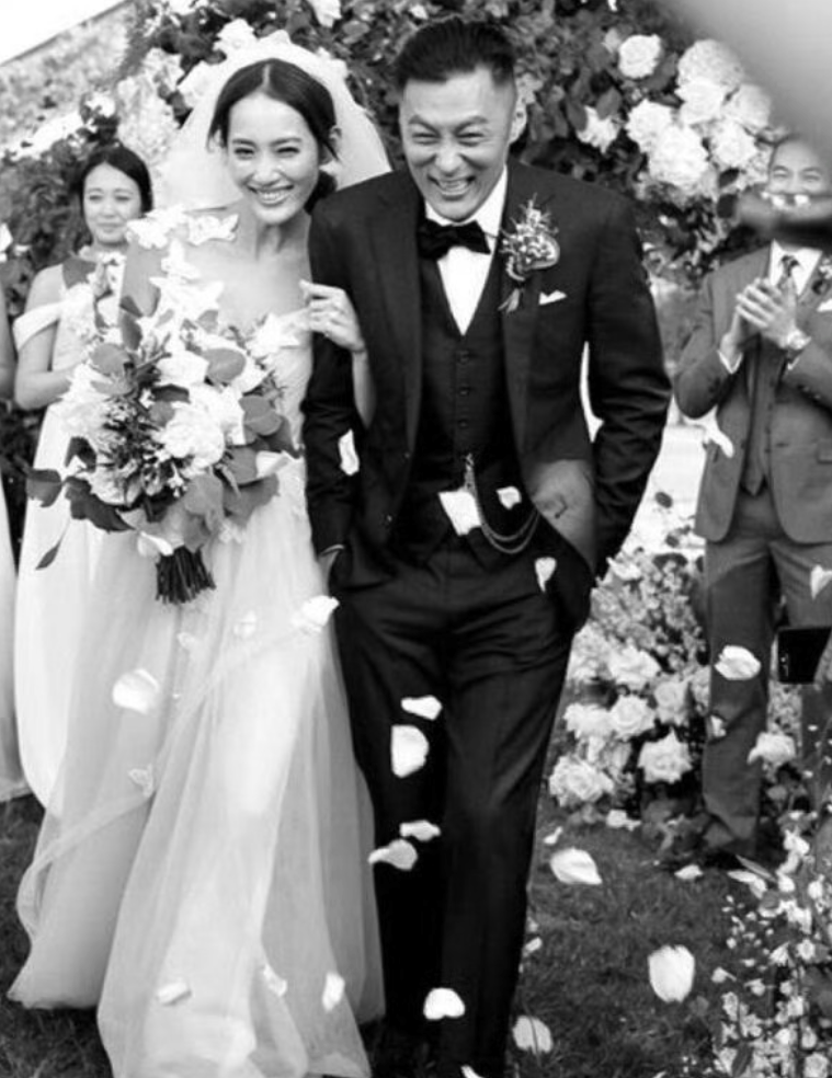 余文乐官宣离婚，那什么是真的？