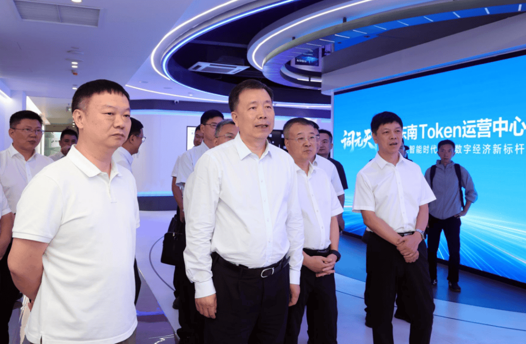 加快建设人工智能创新发展先行市 张振丰调研人工智能创新发展_生态_应用_产业