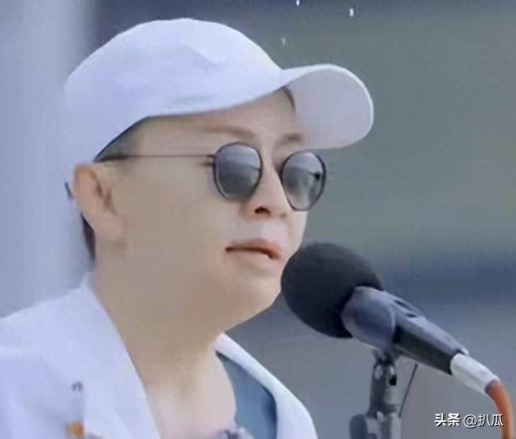 原创            65岁宋丹丹现状曝光，身价早过亿，坦然让儿子"啃老"，孙子跟她姓