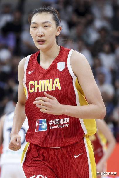 距世界杯首战48小时，中国女篮29分惨败法国，三大主力集体消失