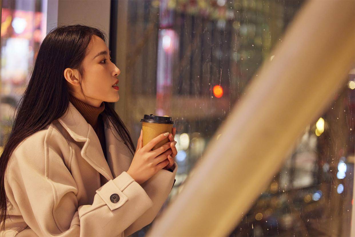 金芒果商城换壳“龙享花”：旧瓶装新酒难掩“高