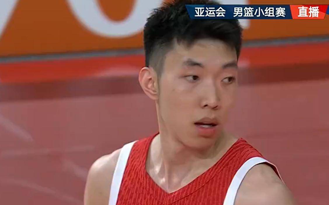 全民开花！中国男篮105‑59大胜巴林两连胜，11 人轮番拿分，小将撑起进攻大旗