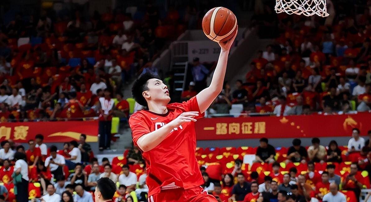 下午3点，男篮冲击四强！郭士强敲定胜负关键，胡明轩直言：这才是真正的硬仗