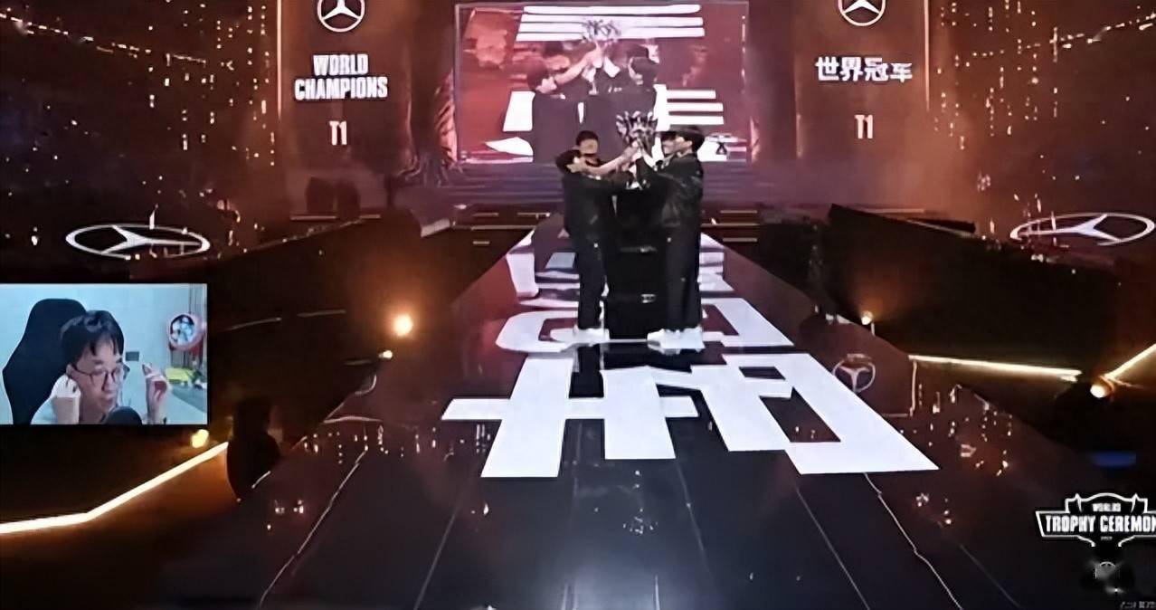 LPL国一教跌落神坛，红温一喷五JDG全员：玩法很有那种老人味