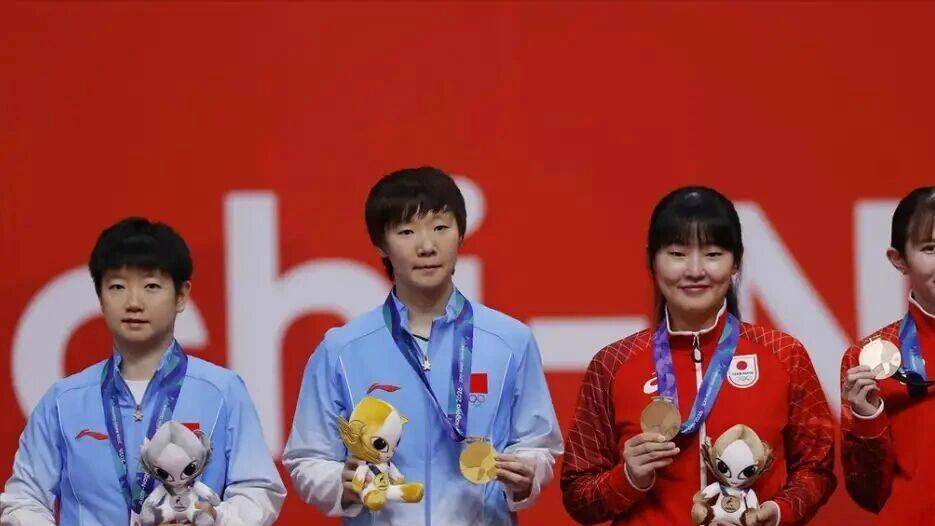张本美和 vs 王曼昱