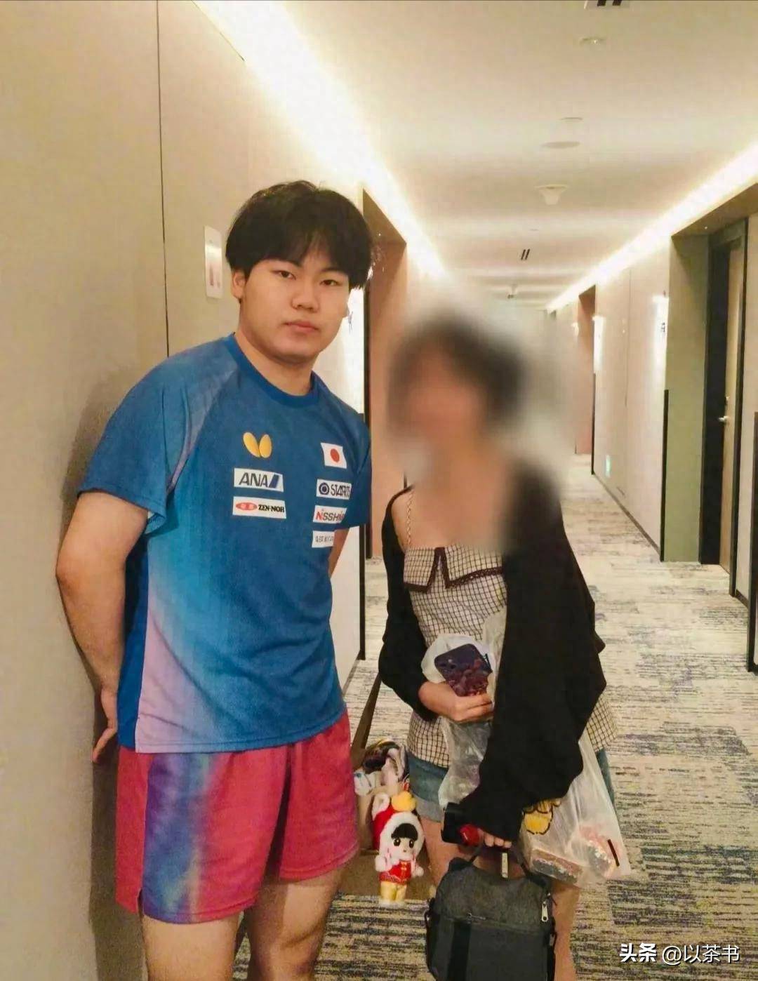 原创
            原来她是松岛辉空教练，与丈夫是中国顶级球员，难怪松岛登顶世一