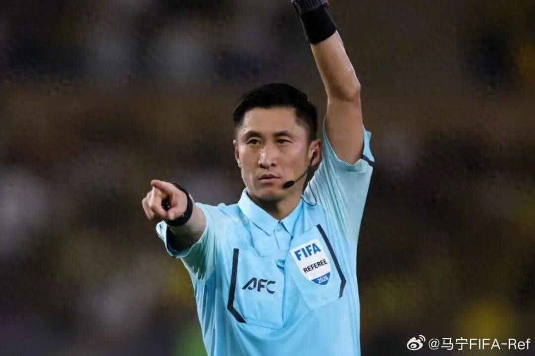 马宁等6名中国籍裁判员经吉达中转安全抵达利雅得，如无意外将正常执法利雅得胜利亚冠赛事