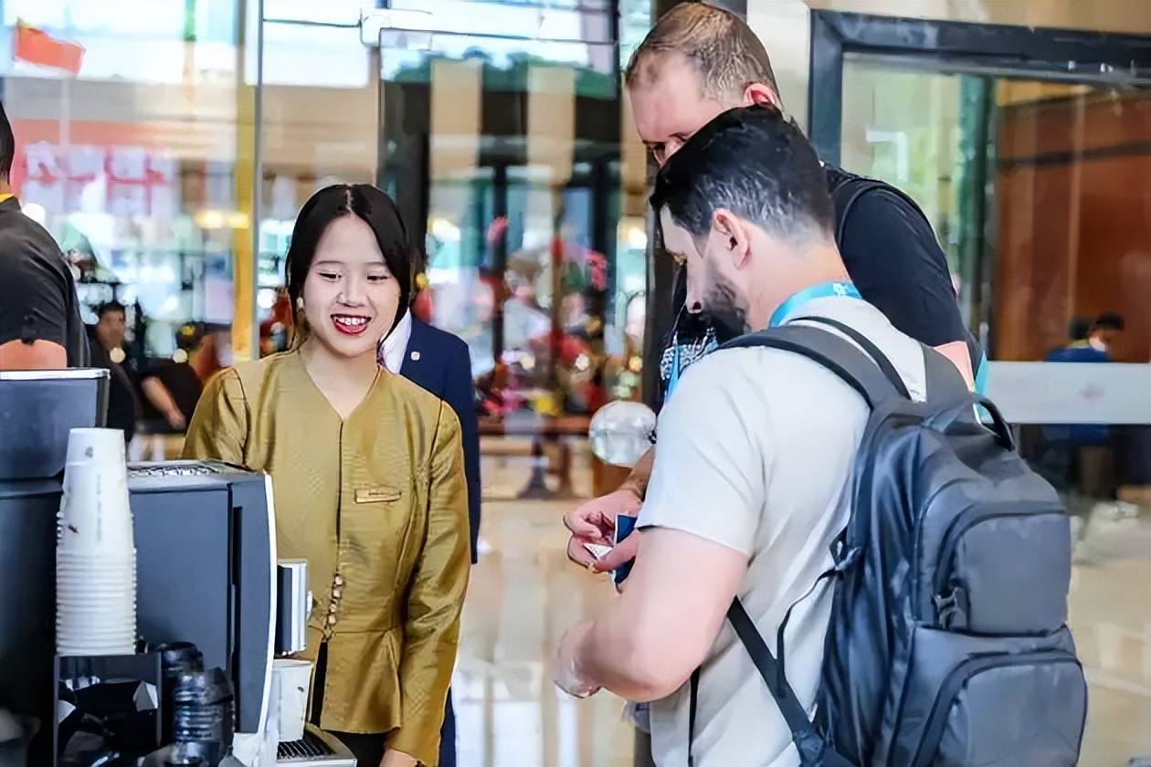 _广交会“热力值”拉满!广州文旅预订量增长10%,高端住宿需求旺盛_广交会“热力值”拉满!广州文旅预订量增长10%,高端住宿需求旺盛